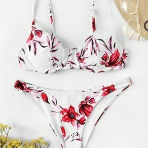 White Floral 2 Piece Bikini Set Sz S